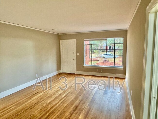 Building Photo - 108 Brantwood Dr