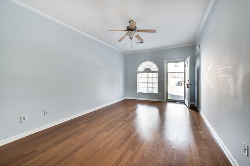 Building Photo - 756 Spence Enclave Ln