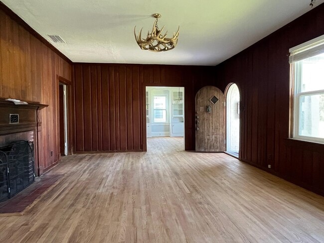 Building Photo - 115 Oglethorpe Blvd