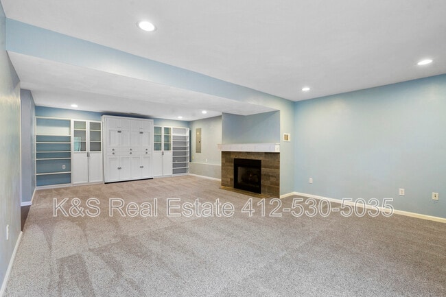 Building Photo - 2490 Coulterville Rd