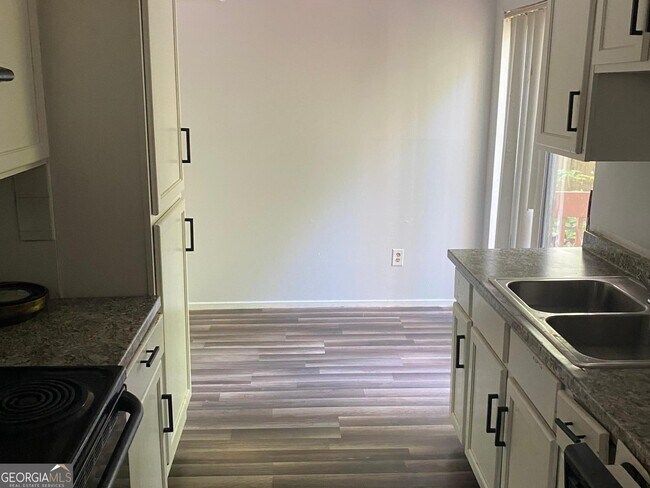 Building Photo - 5814 Par Four Ct
