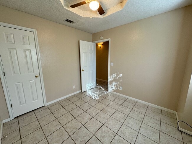 Building Photo - 3303 Trey Ln