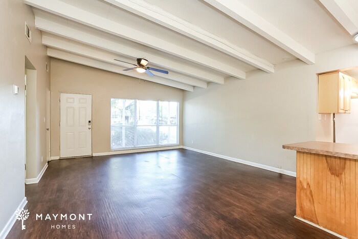 Building Photo - 6311 Sprinkle Dr N