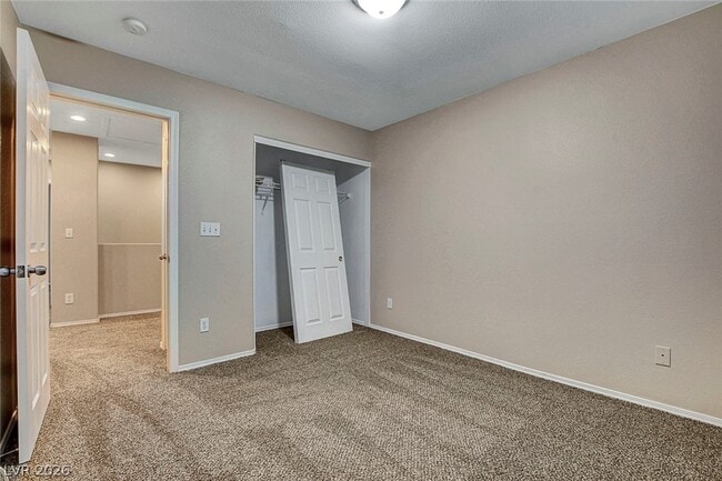 Building Photo - 7224 Rosebriar Ct