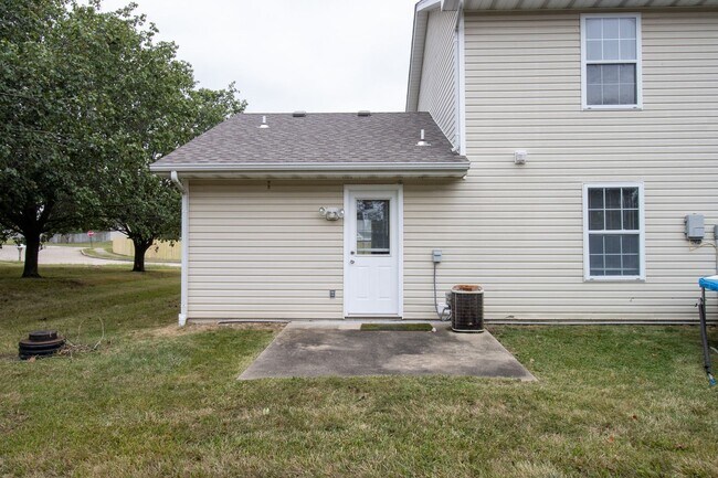 Building Photo - 4903 Moniteau