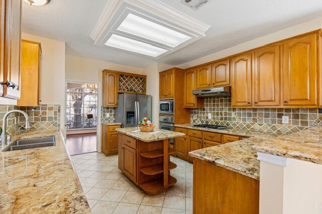 Building Photo - 6419 Sutter Park Ln