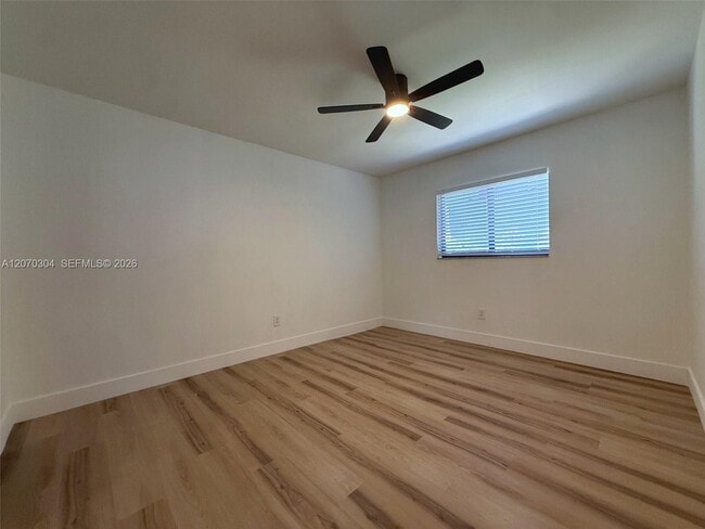 Building Photo - 226 Hispanola Rd