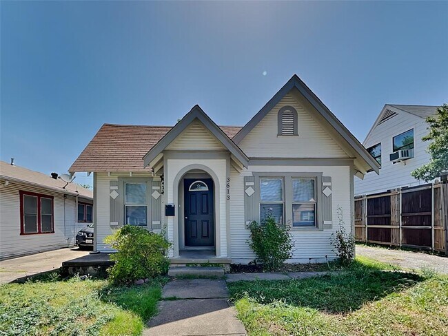 Building Photo - 3613 S Adams St