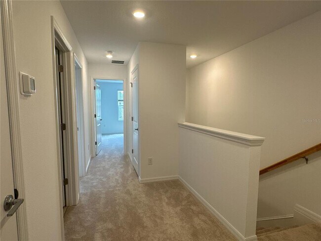 Building Photo - 2089 Hallier Cv