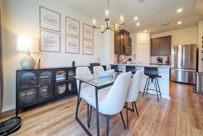 Building Photo - 13216 Nancy Reagan St