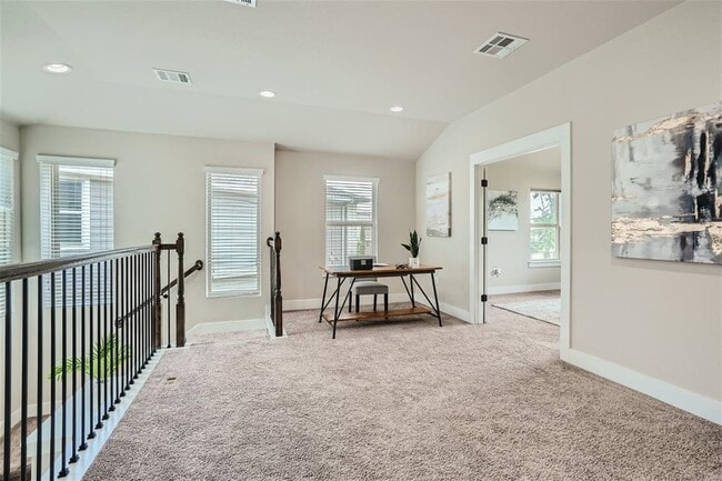 Building Photo - 9607 McKnight Lp