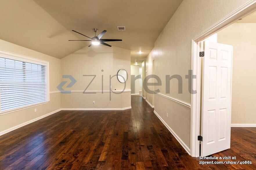 Building Photo - 14830 Bescott Dr