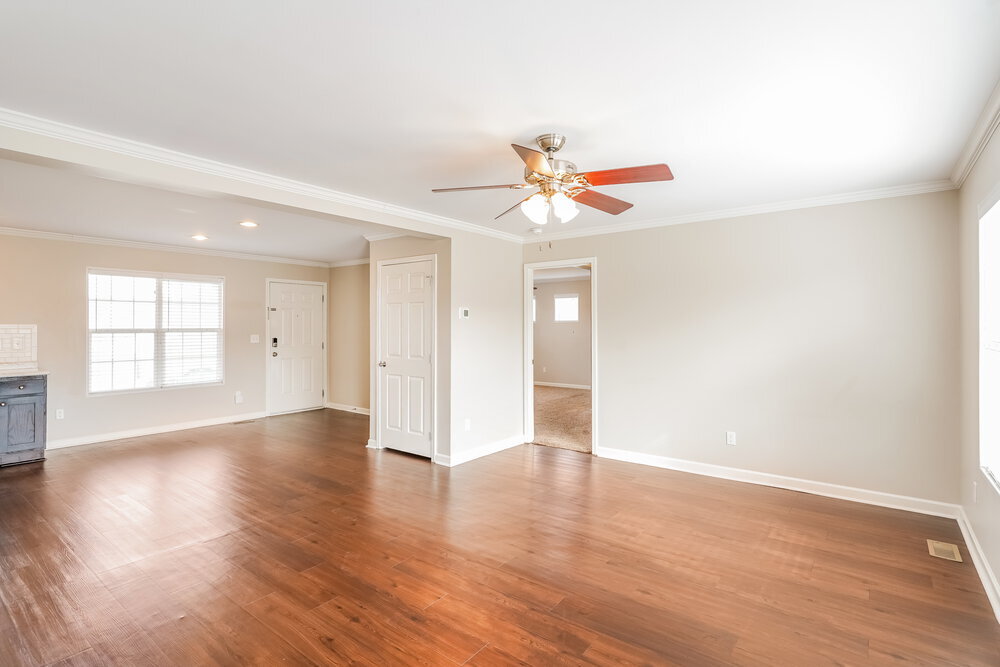 Building Photo - 2003 Vancroft Cir