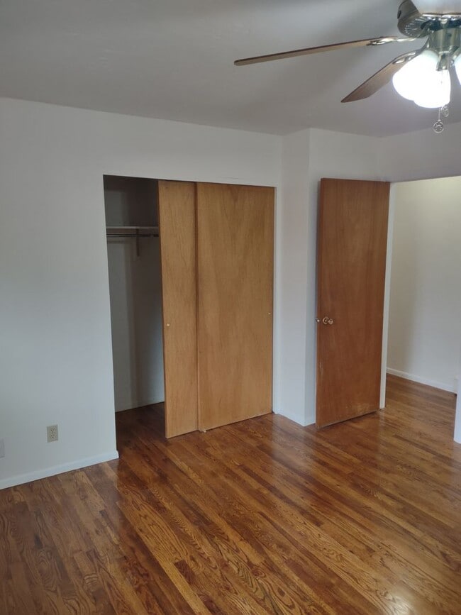 Building Photo - 7615 Mallard Dr