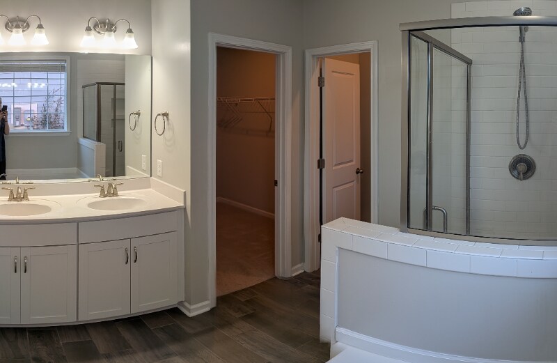 Building Photo - 115 Yorkshire Dr