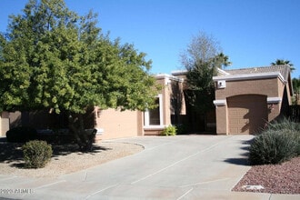 Building Photo - 1805 S Morrison Ln
