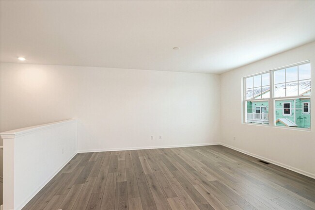 Building Photo - 181 Kingsport Dr