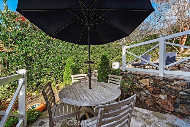 Building Photo - 31531 Bluff Dr