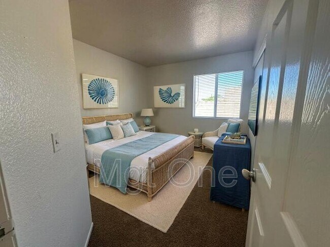 Building Photo - 1240 Lilac Ridge Dr