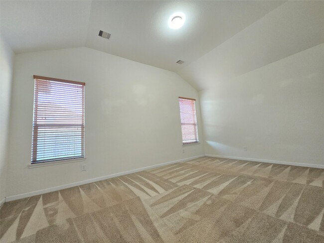 Building Photo - 22526 Belmont Cove Ln
