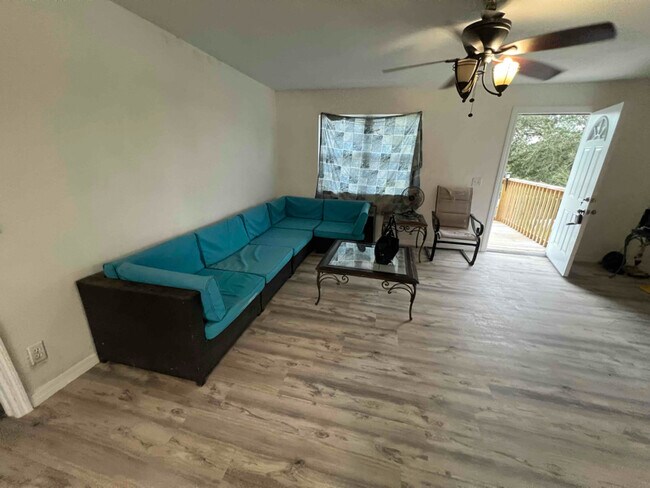 Building Photo - 28285 Tristan Dr