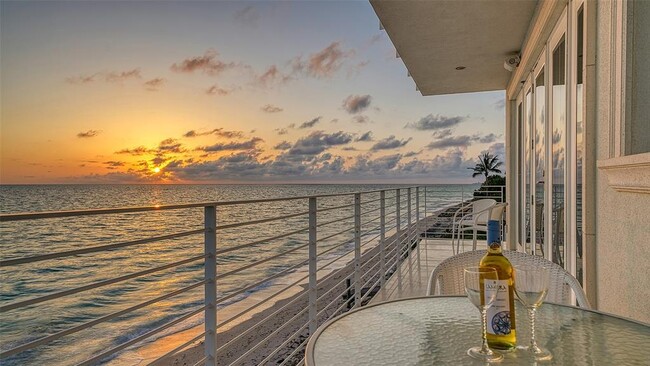 Building Photo - 3501 Casey Key Rd
