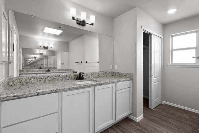 Building Photo - 12352 Stansbury Dr