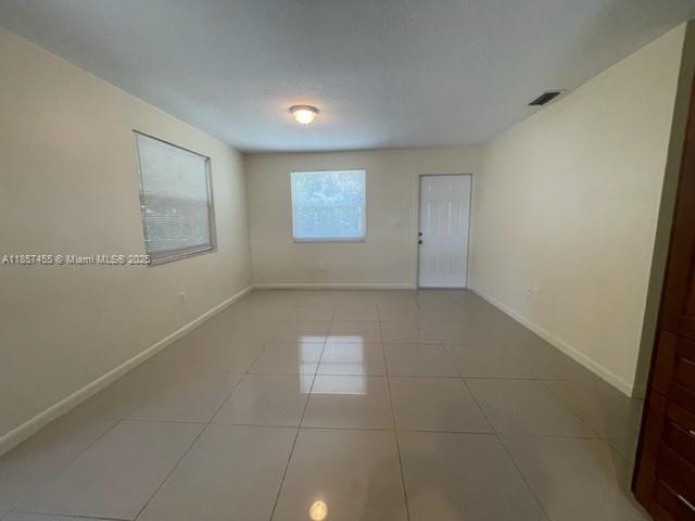 Building Photo - 18233 Oleta Dr