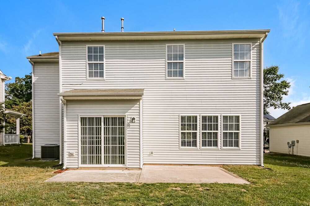 Building Photo - 5716 Enoree Ln