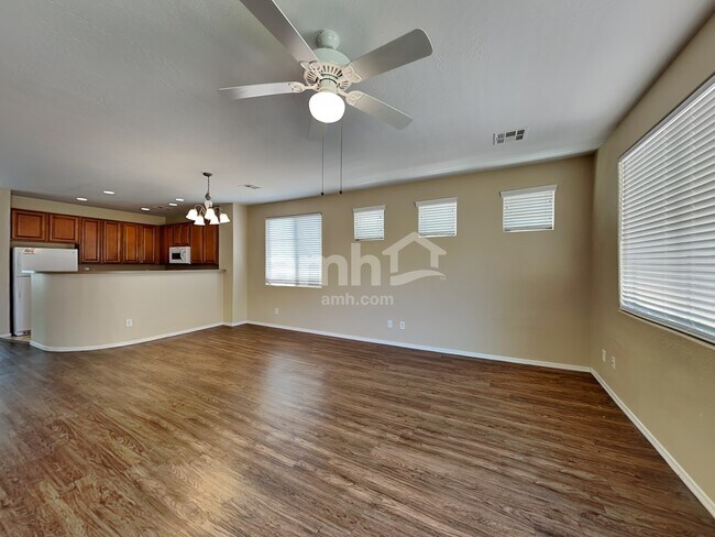 Building Photo - 14906 N 174th Ln