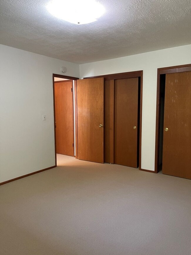 Building Photo - Unique Two Story Home in the Lincoln Area - Available Now!