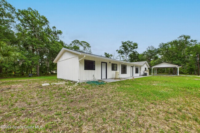 Building Photo - 2318 Old Samsula Rd