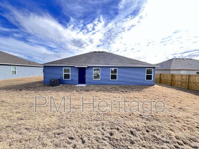 Building Photo - 2721 Elliott St