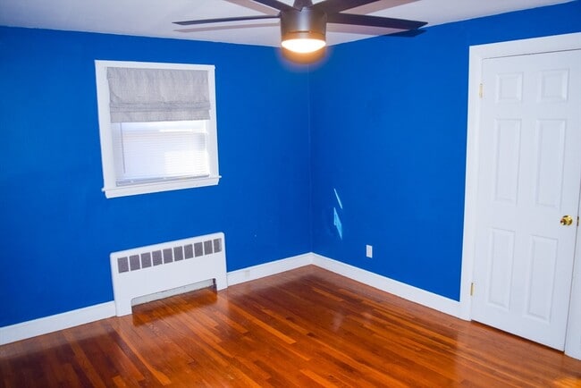 Building Photo - 77 Maryknoll St