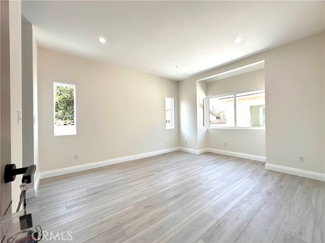Building Photo - 8511 Hyacinth St