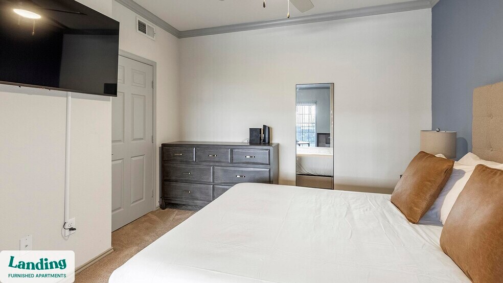 Building Photo - 17811 Vail St