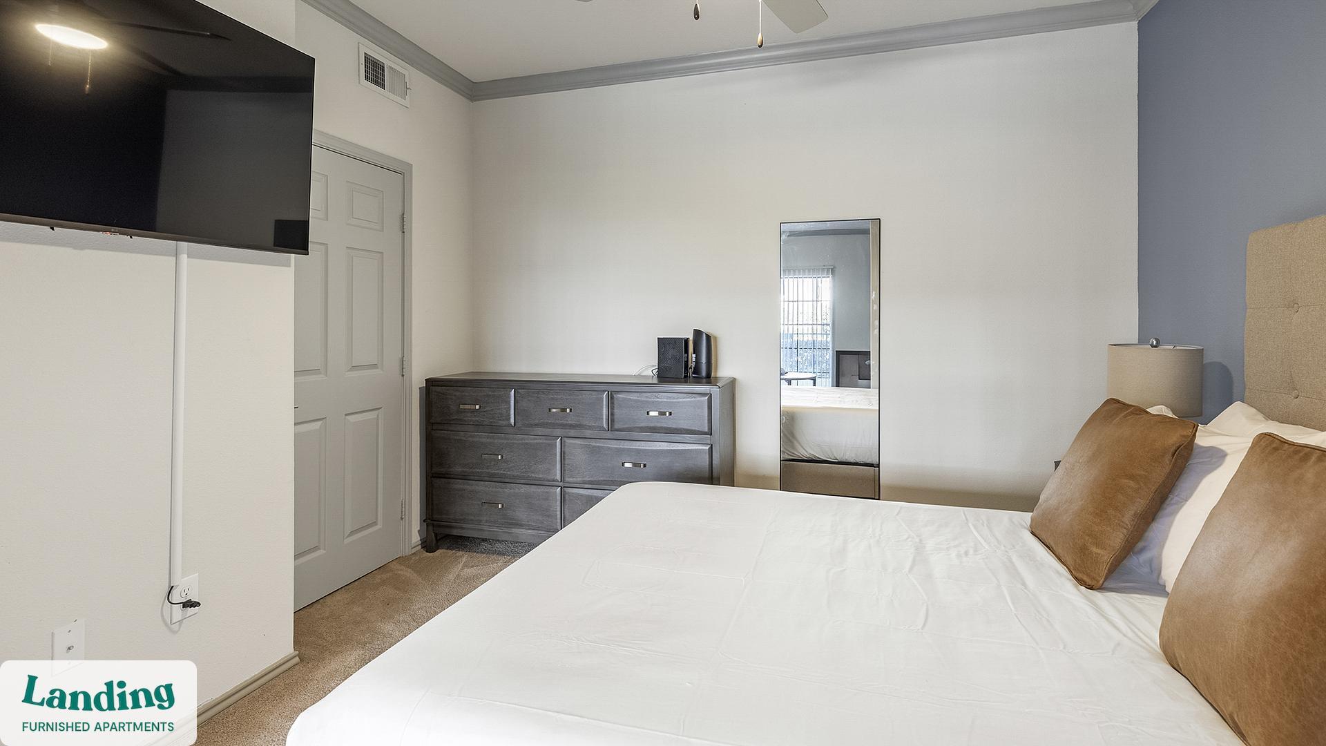 Building Photo - 17811 Vail St