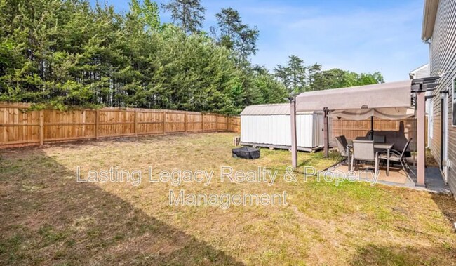 Building Photo - 5047 Mt Hope Dr