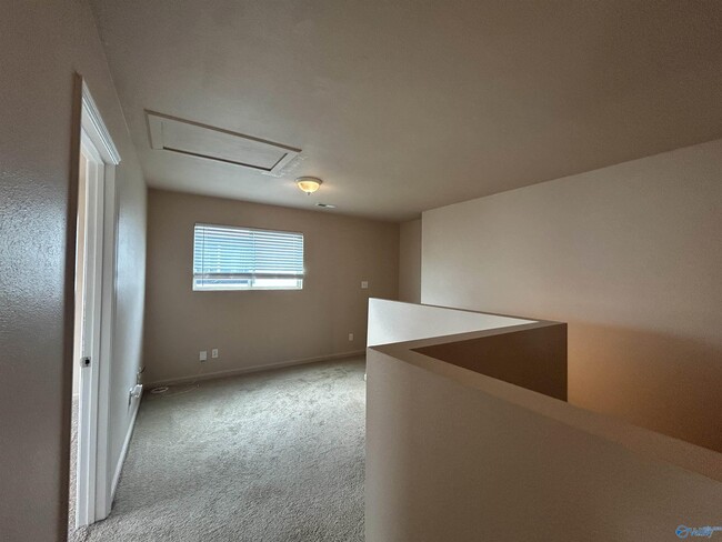 Building Photo - 115 Farmington Dr