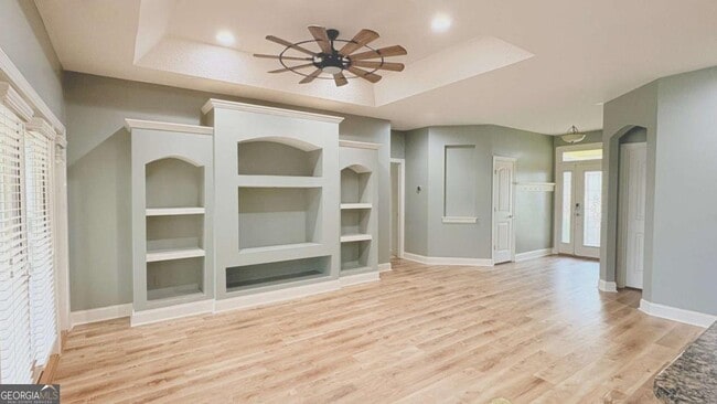 Building Photo - 130 Boatsman Way