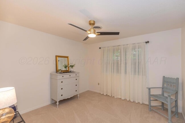 Building Photo - 3301 Palmetto Trail