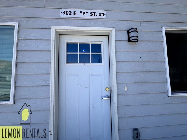 Building Photo - 302 E. "P" St