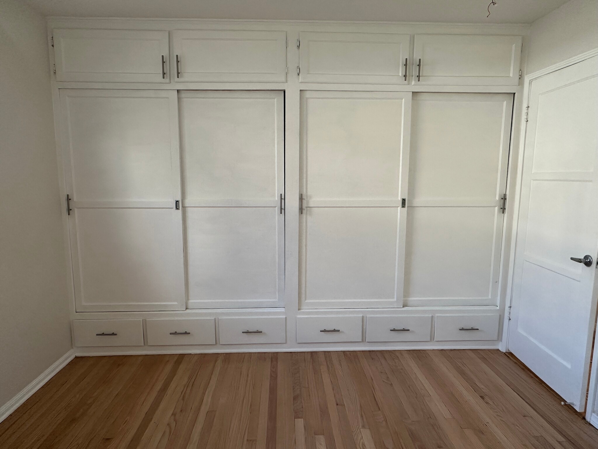 Master Bd wall to wall closet - 1033 Pearl St