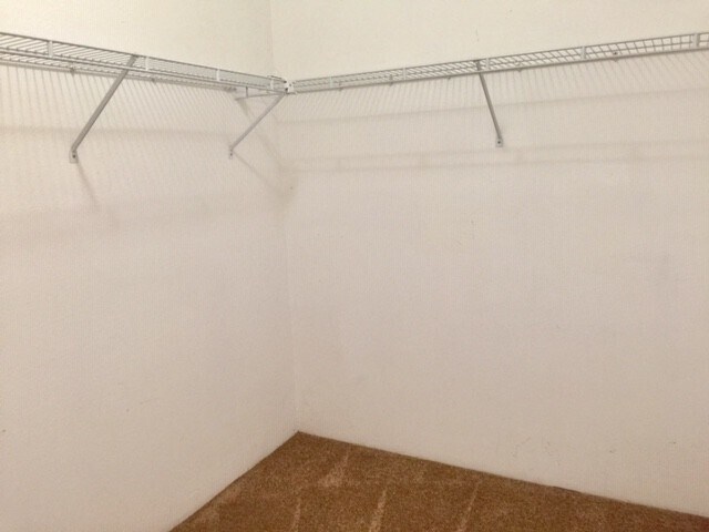 Building Photo - RB 2 Br 2 BathPetOK+washer+Dryer All Appl 2 Prkg spots>TEXT 858-774-1574
