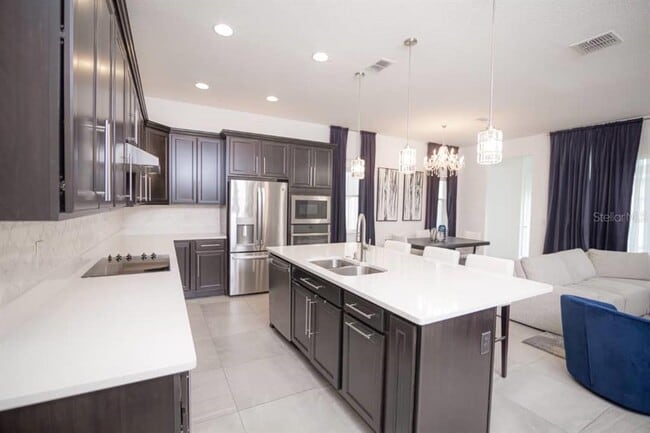 Building Photo - 15367 Gilligan Ct