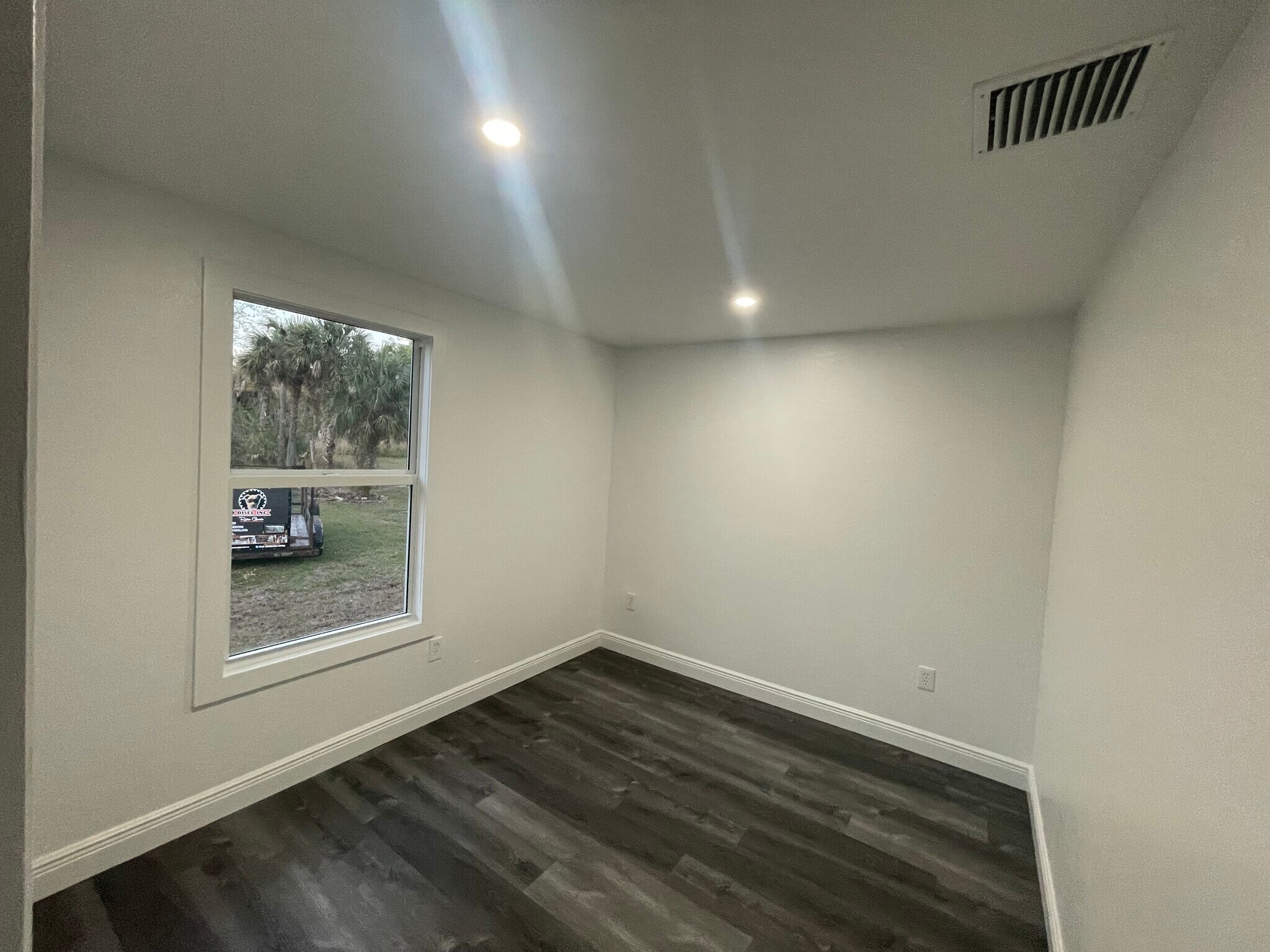 Building Photo - 3985 24th Ave SE