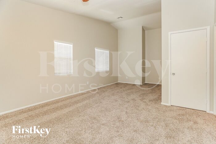 Building Photo - 2115 Mountain Rock Ct