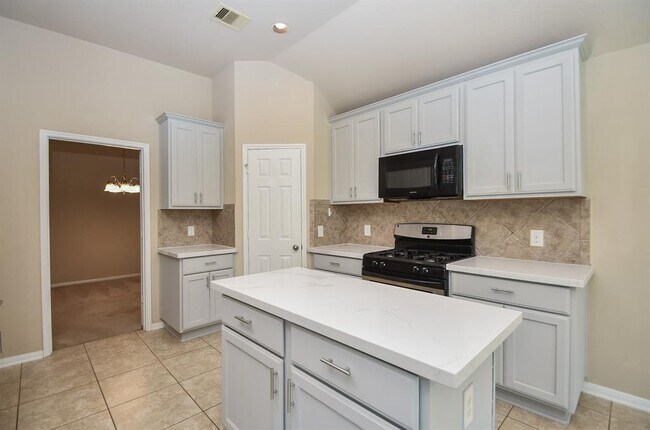 Building Photo - 2022 Haven Springs Ln