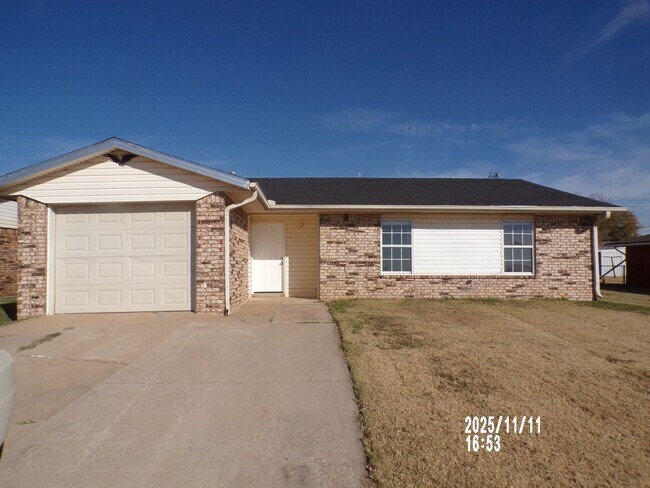 Primary Photo - home located close to Bishop School District