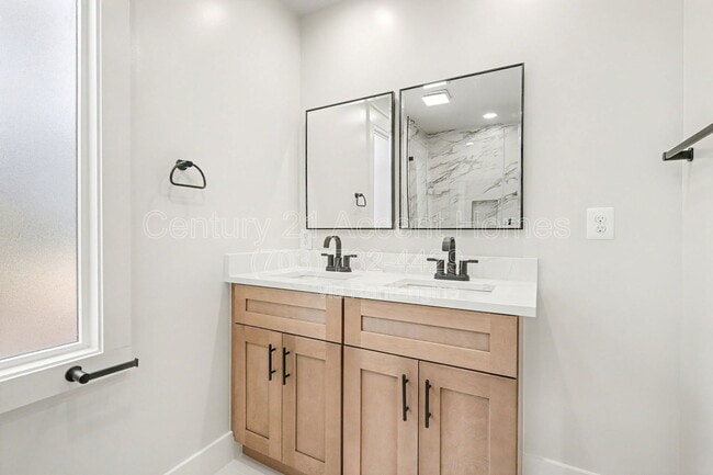 Building Photo - 12101 Fort Washington Rd